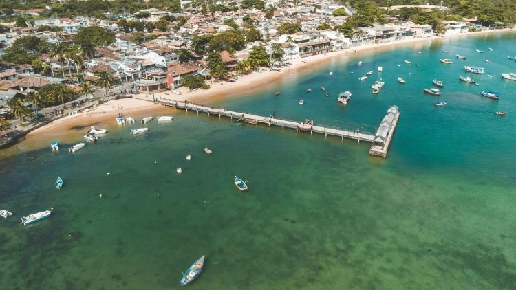 Rio de Janeiro x Arma&ccedil;&atilde;o de B&uacute;zios - Privativo 